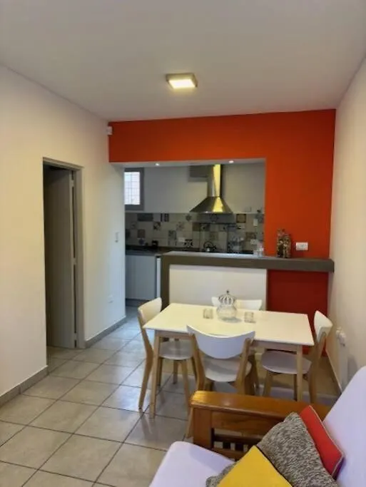 Aristides A Dos Cuadras- Comodo Departamento ميندوزا